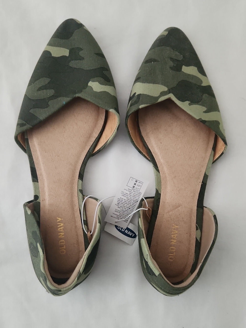 NWT Old Navy Women's Camouflage Pointed D'Orsay Flats - Green